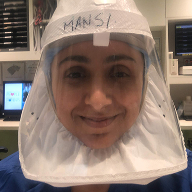 Photo of Mansi Patel in PPE